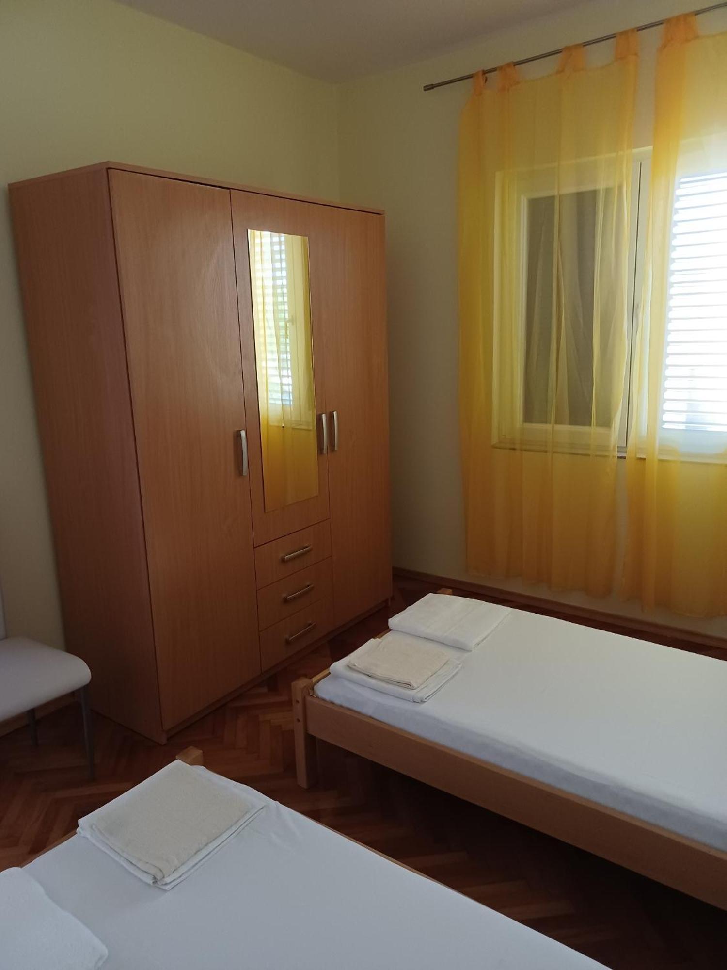 Apartments With A Parking Space Pag - 6325 พาก ห้อง รูปภาพ